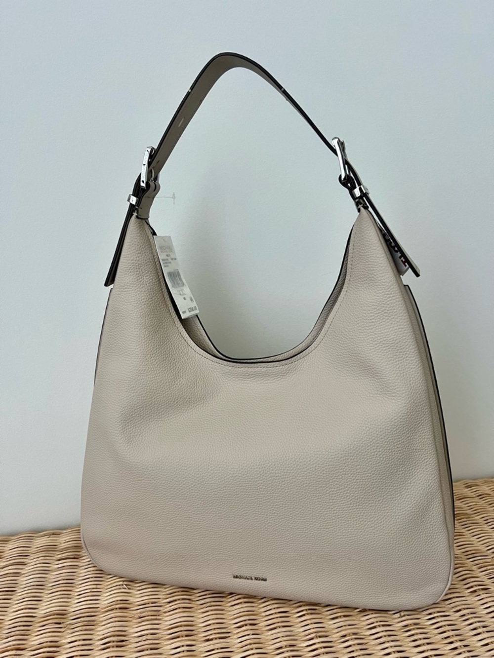 Michael Kors Large Leather Hobo Bag Light Sand Slouchy Shoulder NWT